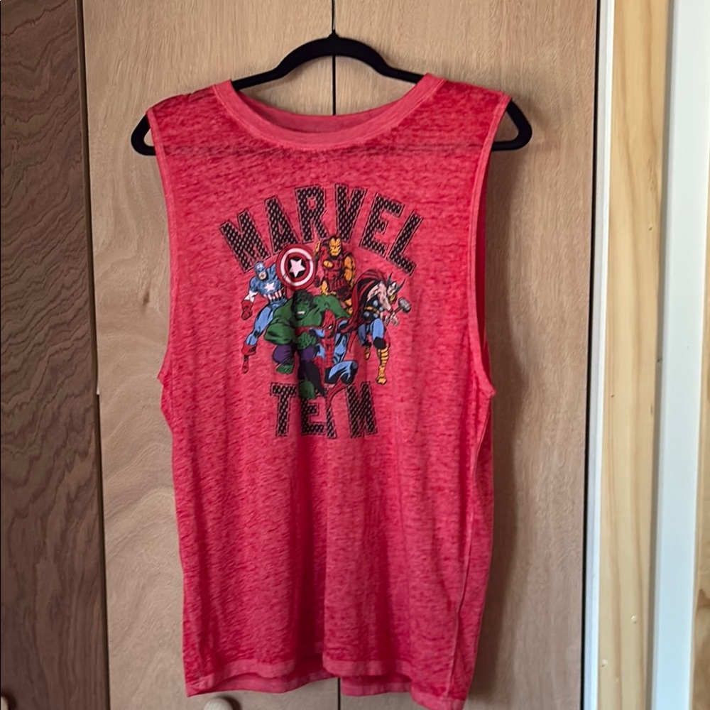Marvel Red Muscle Tee for Women Size L